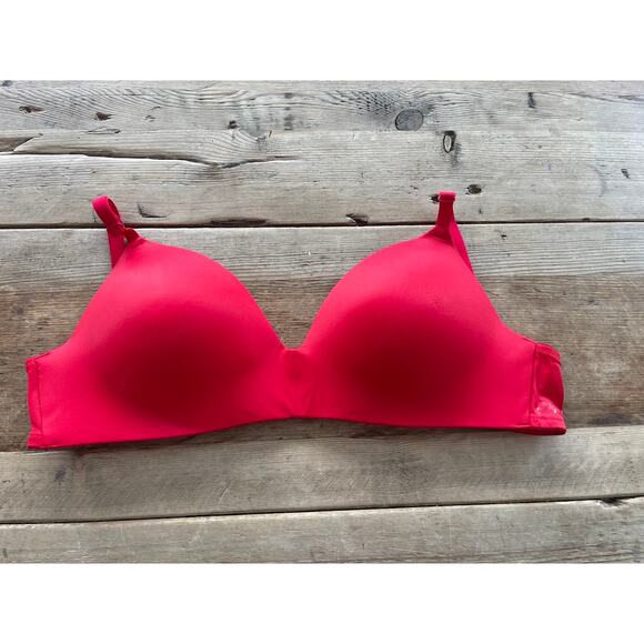 Victoria's Secret PINK Red Pepper Logo 36D Wear Everywhere Push Up Wireless Bra - Picture 1 of 2